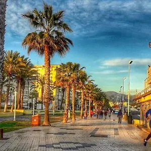 Playa Huelin , Málaga España